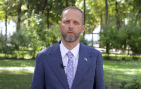 „Limba natală te face să te simți acasă”. Mesajul ambasadorului UE în Moldova, de Ziua Limbii Române